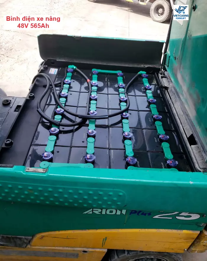 Bình điện xe nâng Komatsu ngồi lái