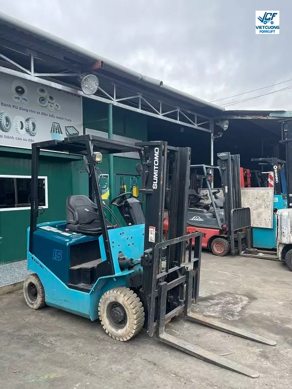 Xe nâng điện ngồi lái Sumitomo 1.5 tấn