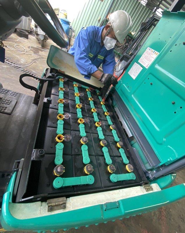 Bảo dưỡng xe nâng điện