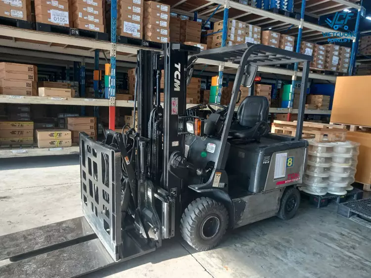 Xe nâng điện TCM FB25-7