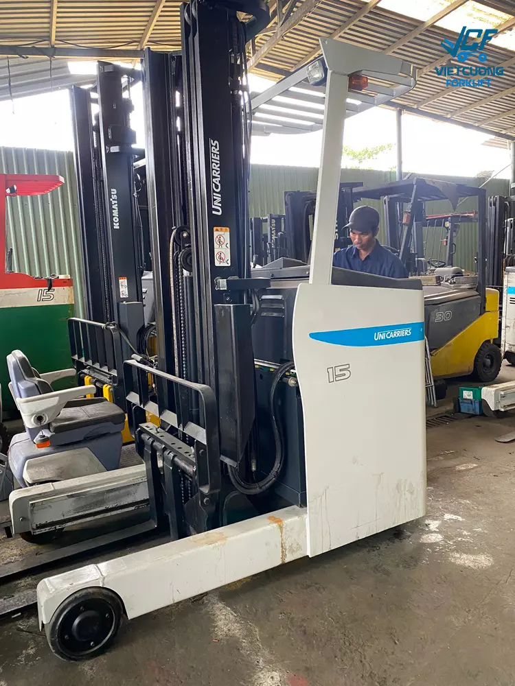 Motor xe nâng điện đứng lái TCM