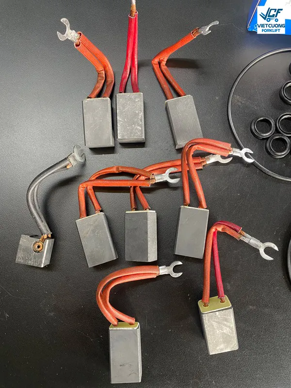 Chổi than Motor DC