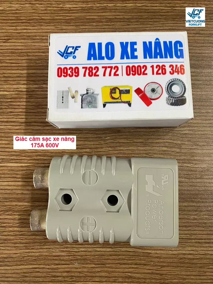Giắc cắm sạc xe nâng 175A 600V