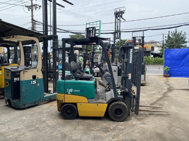 Lưu ý khi thuê xe nâng tại Đồng Nai