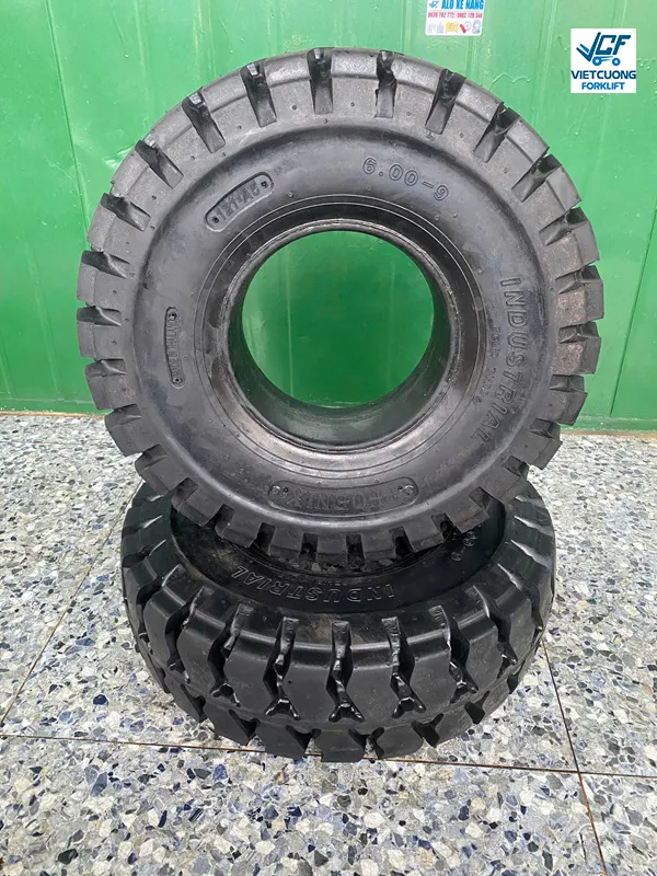 Vỏ xe nâng PHOENIX