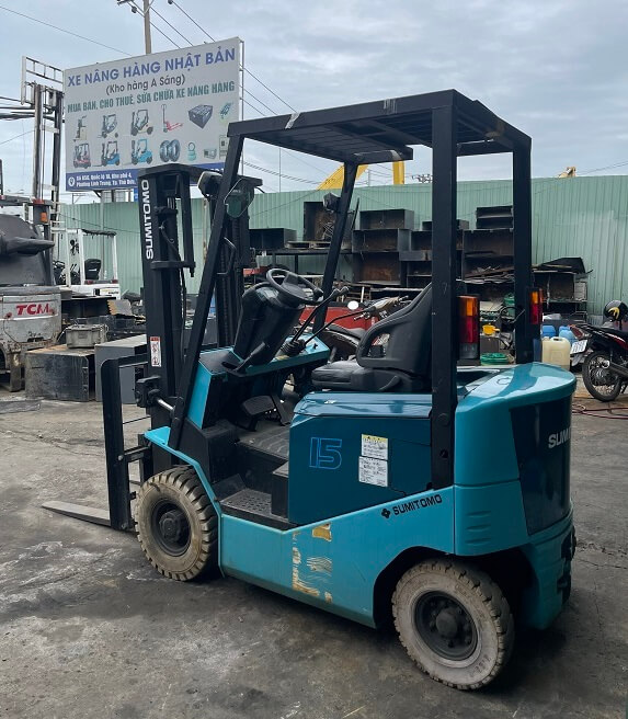 Không sử dụng xe nâng quá tải trọng