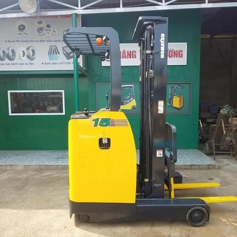 Cấu tạo xe nâng đốt trong