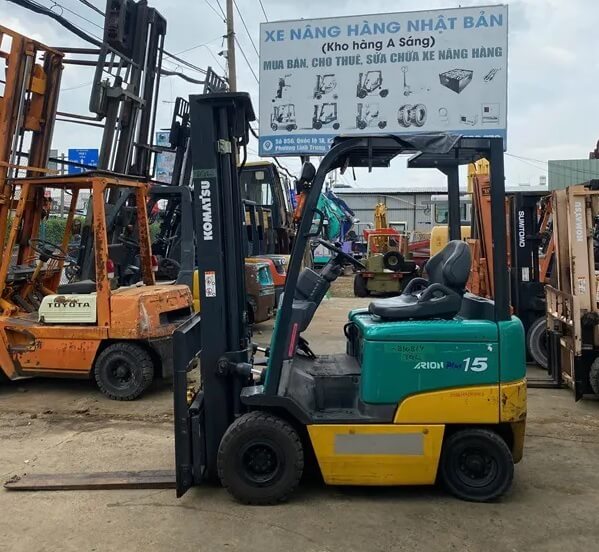 Một số lỗi khi đèn báo lỗi xe nâng Komatsu hoạt động