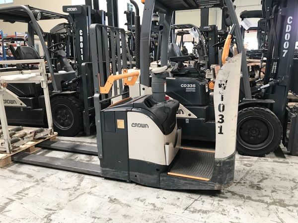 Dịch vụ sửa xe nâng điện Crown tại Alo Xe Nâng