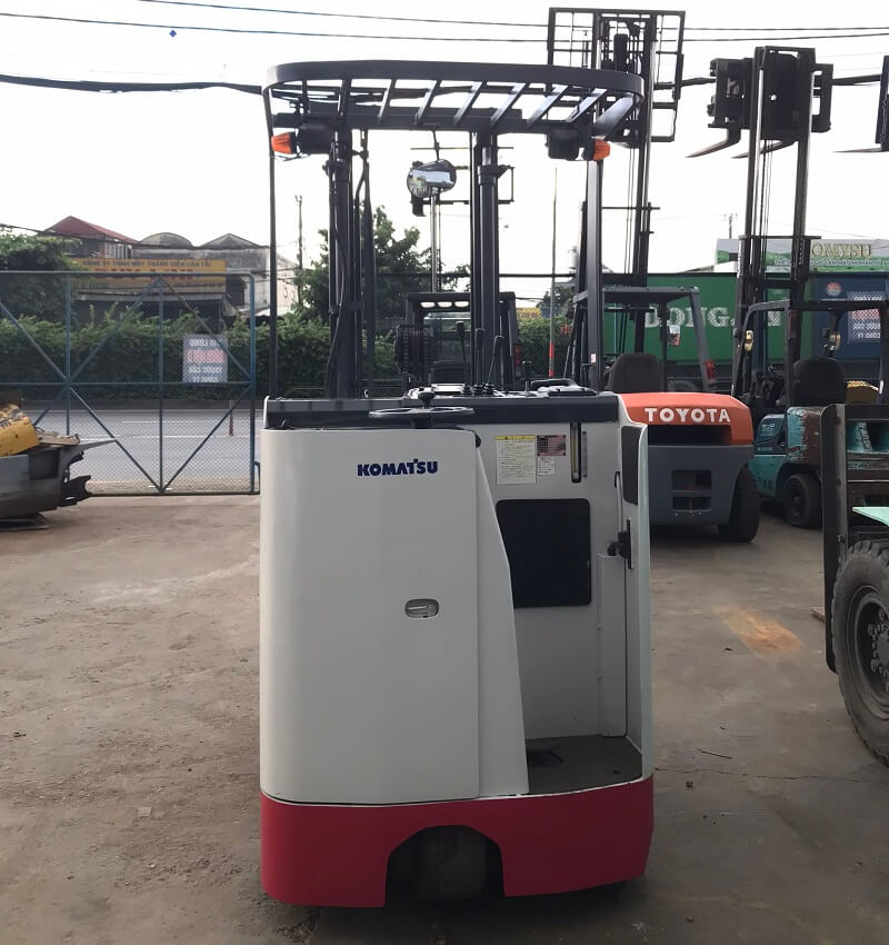 Dịch vụ sửa xe nâng điện Komatsu gồm những gì?