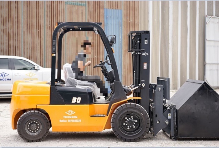 nguyên nhân tai nạn xe nâng