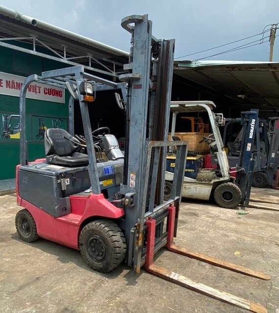 Các loại xe nâng điện phổ biến hiện nay