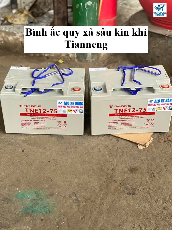 binh ac quy xa sau kin khi Tianneng xe nang pallet