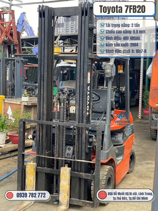 Toyota 7FB20 ngoi lai