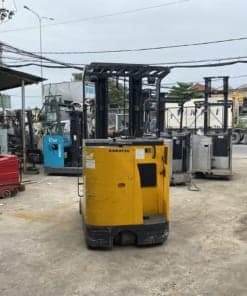 Xe nâng điện đứng lái Komatsu -12