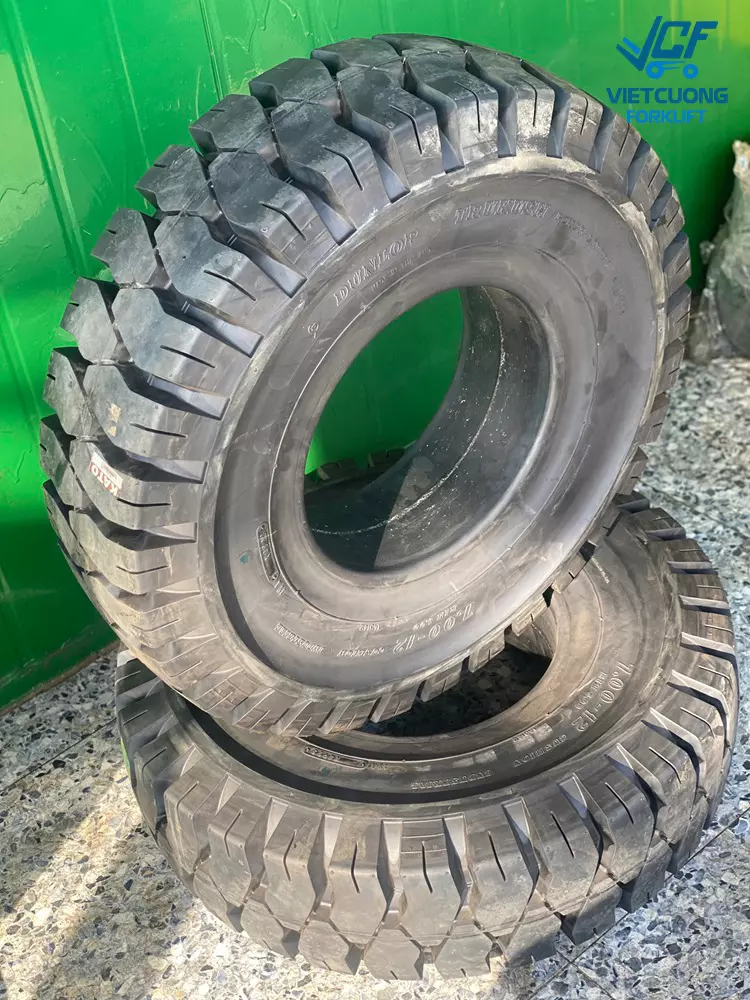 Bánh đặc xe nâng Dunlop 700-12