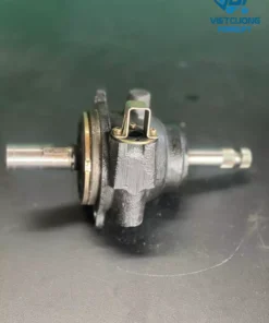 Bót lái xe nâng TCM-8 ngồi lái đời đầu