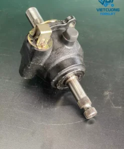 Bót lái xe nâng TCM-8 ngồi lái đời đầu