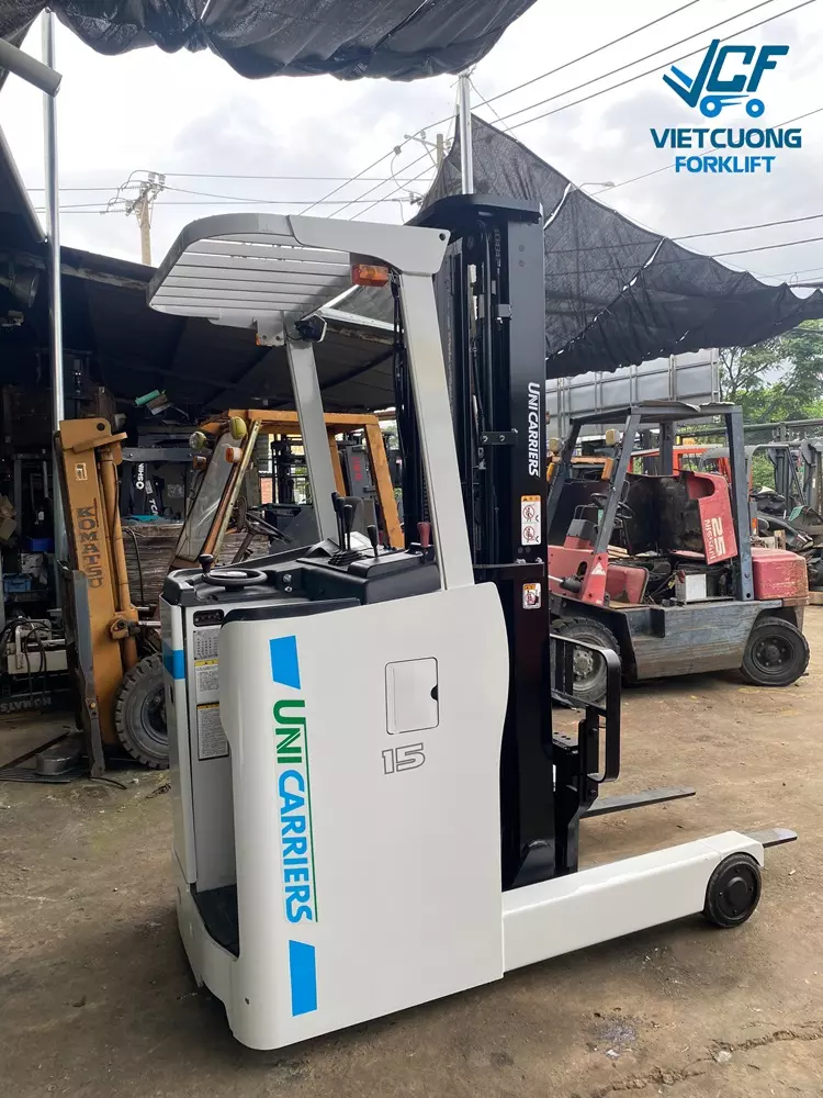 Xe nâng điện đứng lái 1.5 tấn tại Bình Dương