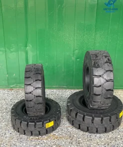 Lốp đặc nexen 18x7-8