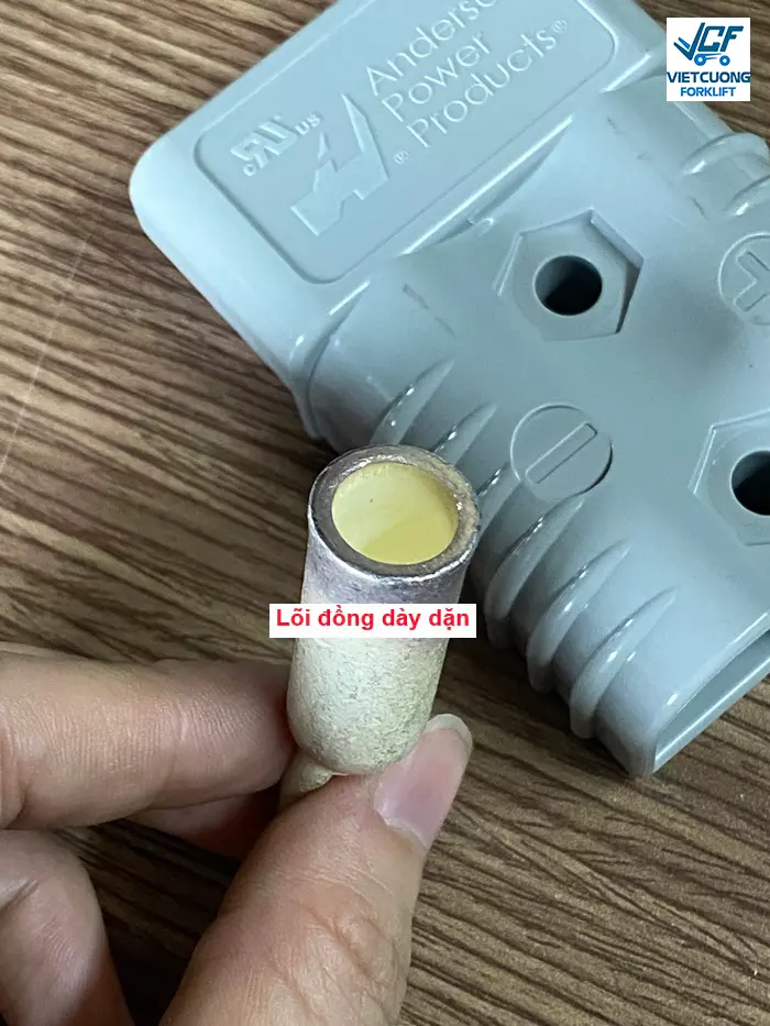 Giắc cắm sạc xe nâng 175A 600V