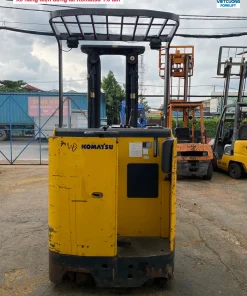 Xe nang dien dung lai Komatsu 1.8 tan tai binh duong