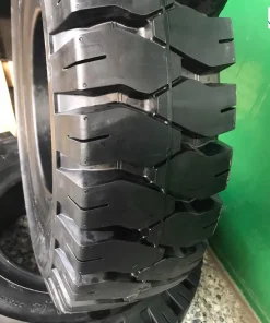 lop dac 700-12 dunlop gia re