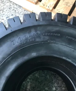 lop dac 700-12 dunlop gia re