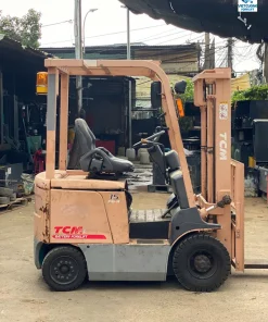 Cho thuê xe nâng tại Long An