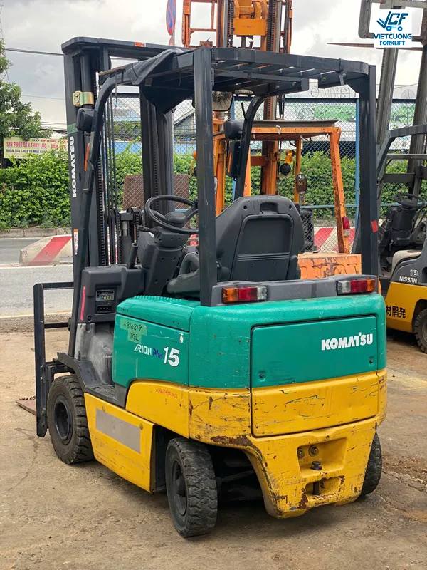 Xe nang dien ngoi lai Komatsu FB15EX-11