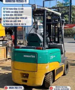 xe nang komatsu-11 2.5t