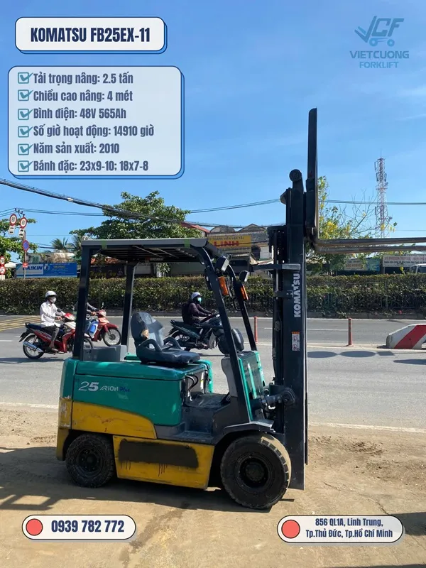 xe nang komatsu FB25EX-11 nhat bai